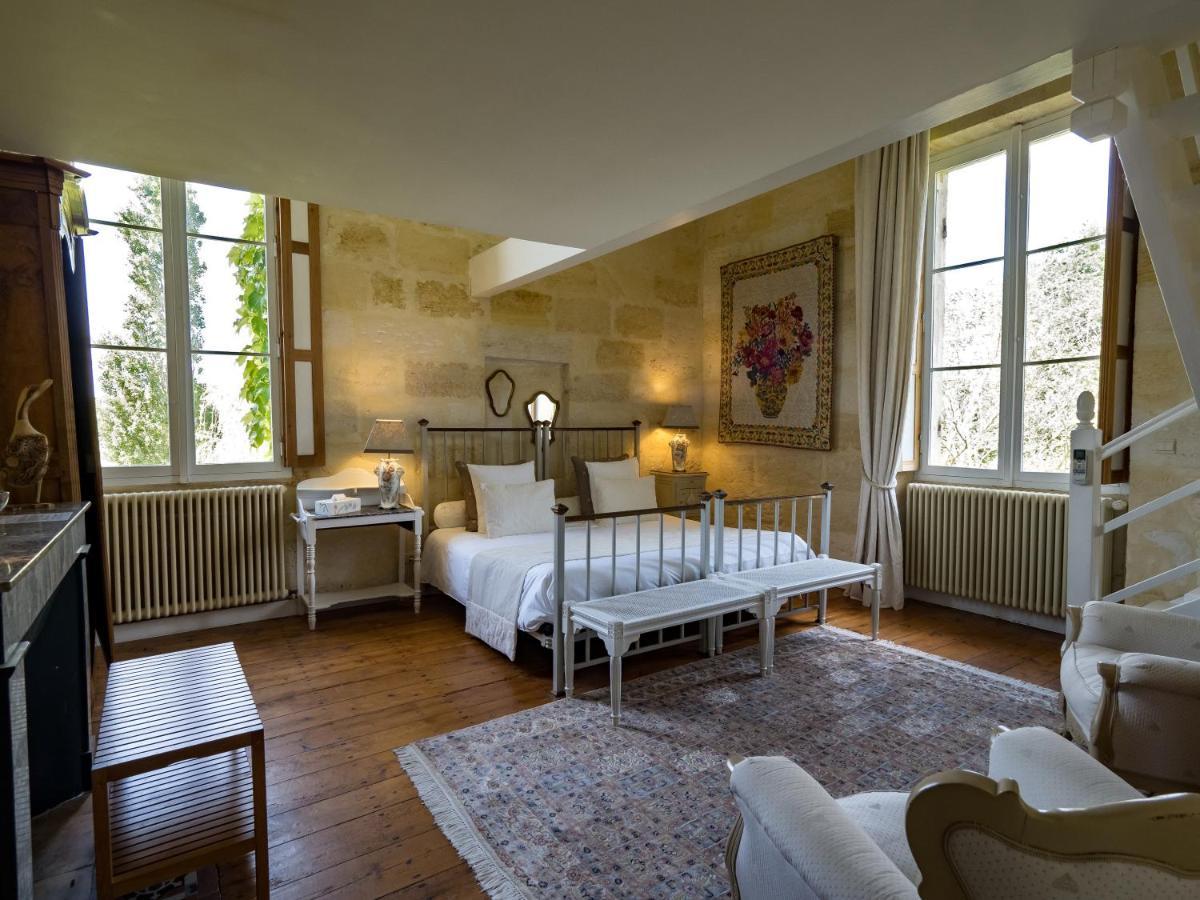 Petit Garros Hotel Fronsac  Værelse billede